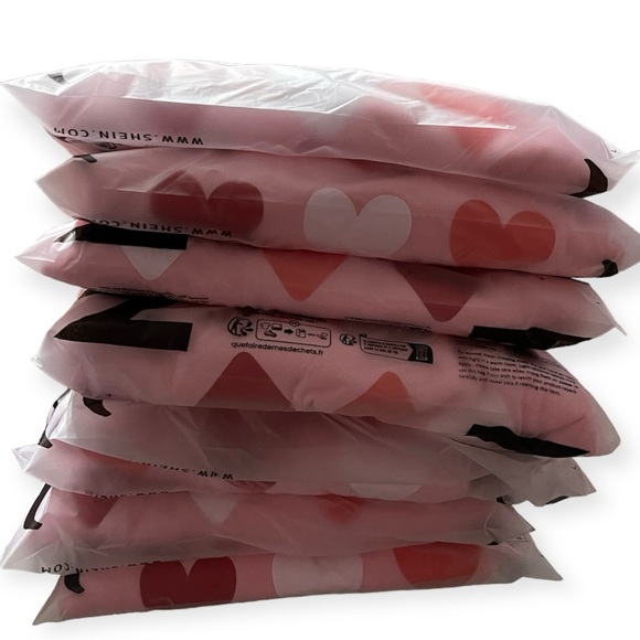 SHEIN Heart Graphic Sweatshirt Multi Colored Hearts Light Pink Valentines NWT - Picture 7 of 9